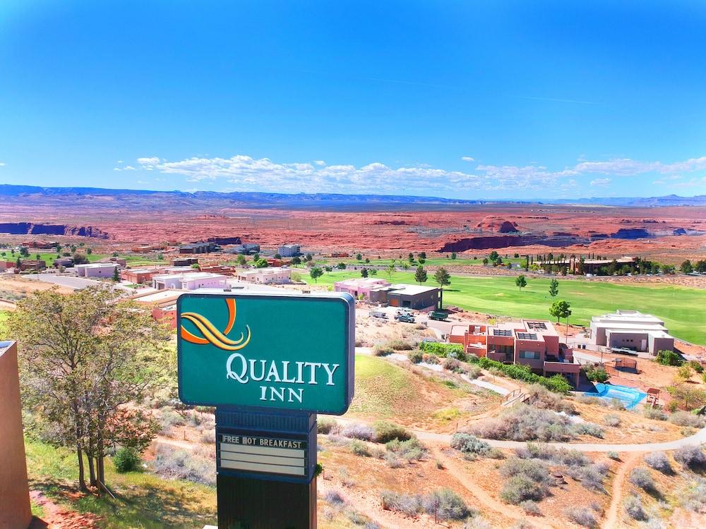 Quality Inn View Of Lake Powell - Page Bagian luar foto